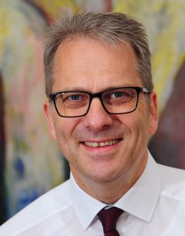 Dr. Dirk Bischoff