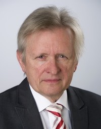 Dr. Andreas Kastenbauer