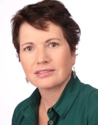 Dr. jur. Caroline Hinds