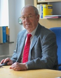 Wolfgang Bauer