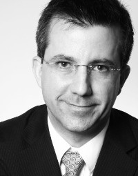 Dr. Michael E. Kurth, LL.M.