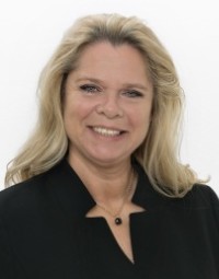 Silvia Schrade