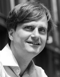 Dr. Michael Tillmann