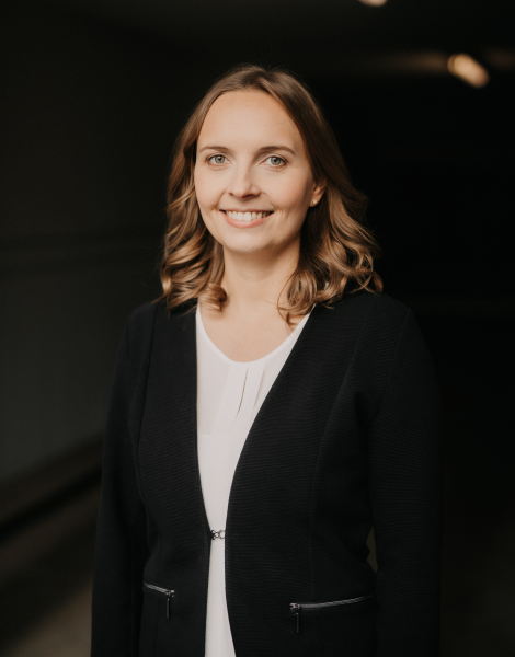 Katharina Busch, Mag. iur.