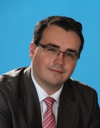 LL.M. Lieven Uckrow
