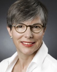 Birgit Krause-Kratz, Licenciée en Droit