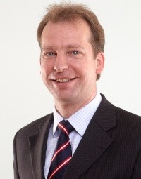 Dr. Karsten Bornholdt