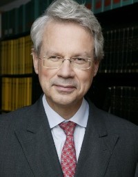 Dr. iur. Peter Mook