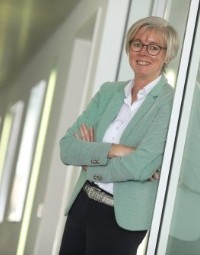 Veronika Heuser