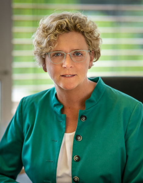 Monika Schniederjann