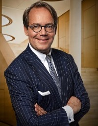 Dr. Nikolaus Schrader