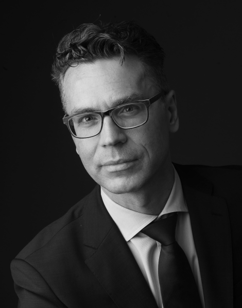 Dr. Michael Metzner