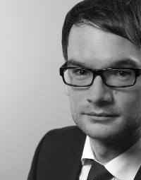 Dr. Daniel Knok