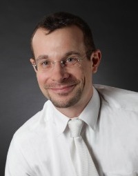 Tobias Kuschkewitz, Maître en Droit (Paris X)