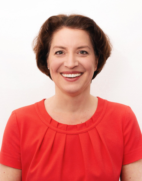 Natalia Dippe, Maître en droit (Toulouse)