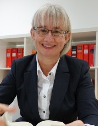 Claudia Ostarek