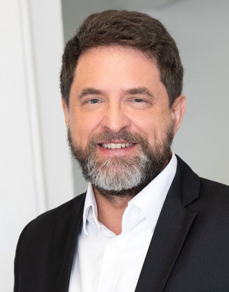 Marius Kreuzer, LL.M.