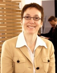 Dr. Stefanie Boelck